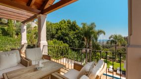 Villa en venta en El Madroñal, Benahavis