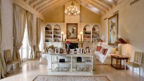 Villa for sale in Altos Reales, Marbella Golden Mile
