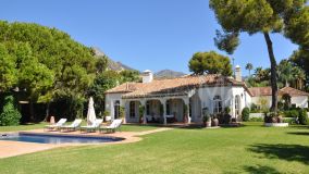 Villa for sale in Altos Reales, Marbella Golden Mile