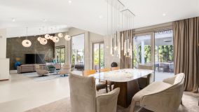 Villa for sale in Guadalmina Baja, San Pedro de Alcantara