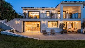Villa en venta en Rocio de Nagüeles, Marbella Golden Mile