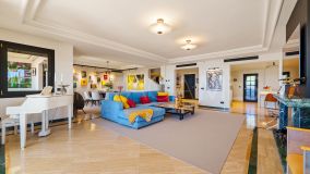 Duplex Penthouse for sale in Monte Paraiso Country Club, Marbella Golden Mile
