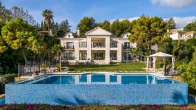 Villa for sale in Cascada de Camojan, Marbella Golden Mile