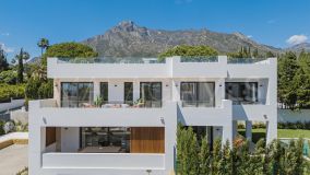 Villa for sale in Nagüeles, Marbella Golden Mile