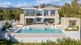 Villa for sale in La Quinta, Benahavis