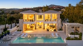 Villa for sale in La Quinta, Benahavis