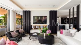 Villa for sale in Los Flamingos, Benahavis