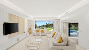 Villa zu verkaufen in El Madroñal, Benahavis