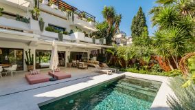 Duplex Planta Baja en venta en Kings Hills, Marbella Golden Mile