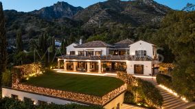 Villa for sale in Cascada de Camojan, Marbella Golden Mile