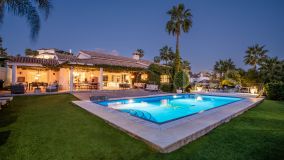 Villa for sale in Nueva Andalucia, Marbella