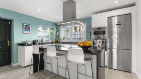 Villa for sale in San Pedro Playa, San Pedro de Alcantara