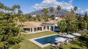Villa zu verkaufen in La Cerquilla, Nueva Andalucia