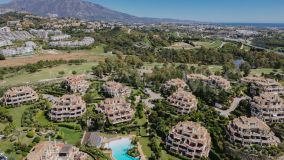 Duplex Penthouse for sale in Los Capanes del Golf, Benahavis