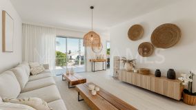 Villa for sale in Nueva Andalucia, Marbella