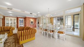 Lägenhet for sale in Bahia de Banus, Marbella - Puerto Banus