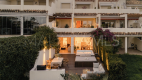 Appartement rez de chaussée for sale in Palacetes Los Belvederes, Nueva Andalucia
