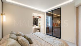 Radhus for sale in Marbella Golden Mile