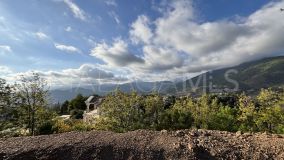 Plot for sale in La Zagaleta, Benahavis