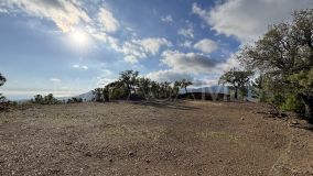 Plot for sale in La Zagaleta, Benahavis