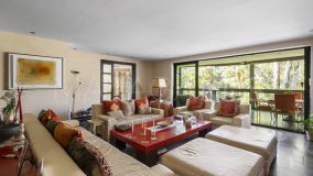 Apartment for sale in Laguna de Banus, Marbella - Puerto Banus