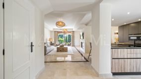 Villa for sale in Villas de Vasari, Marbella Golden Mile