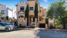 Villa zu verkaufen in Villas de Vasari, Marbella Goldene Meile