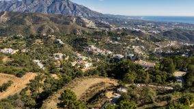 Tomt for sale in La Zagaleta, Benahavis