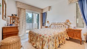 Villa for sale in Nueva Andalucia, Marbella