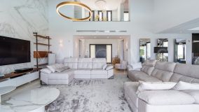 Villa for sale in Los Flamingos, Benahavis