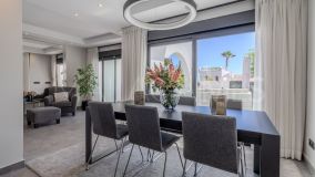 Radhus for sale in La Colina, Nueva Andalucia