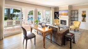 Villa en venta en El Rosario, Marbella Este