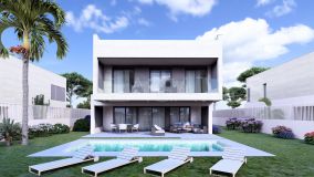 Villa for sale in Cumbres de Elviria, Marbella Est