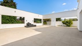 Villa for sale in Elviria Playa, Marbella East