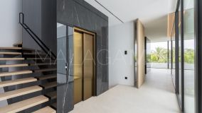 Parvilla for sale in Atalaya de Rio Verde, Nueva Andalucia