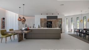 Villa for sale in Paraiso Alto, Benahavis