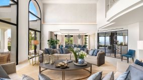 Villa for sale in Marbella Hill Club, Marbella Golden Mile