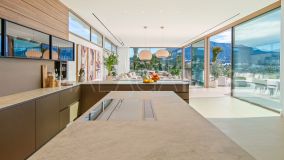 Villa for sale in Nueva Andalucia, Marbella