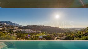 Villa en venta en Los Arqueros, Benahavis