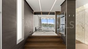 Villa for sale in Los Arqueros, Benahavis