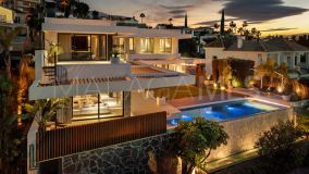 Villa zu verkaufen in Los Naranjos Golf, Nueva Andalucia