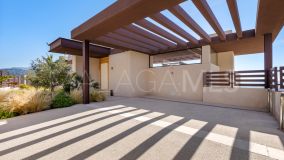 Villa for sale in La Alqueria, Benahavis