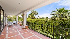 Villa en venta en Monte Biarritz, Estepona Este