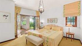 Villa for sale in Marbella Golden Mile