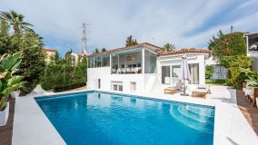 Villa for sale in Nueva Andalucia, Marbella