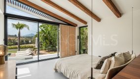 Villa for sale in Nueva Andalucia, Marbella