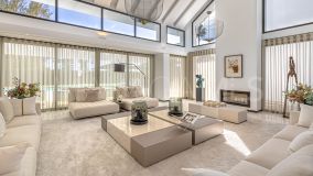 Villa for sale in Guadalmina Baja, San Pedro de Alcantara