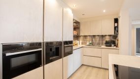 Apartamento en venta en Los Flamingos, Benahavis