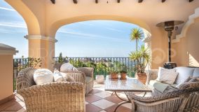 Exceptional 3 bedroom penthouse located in a highly sought-after residential complex of Buenavista, Benahavis