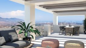 Town house for sale in Elviria Hills